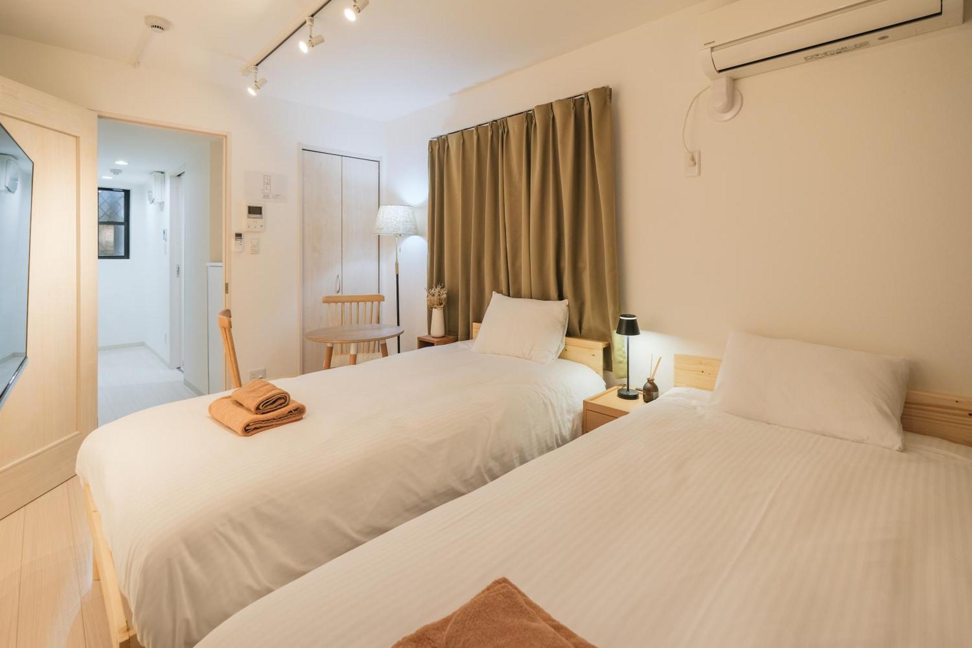 Calm Riverside Inn Close To Ikebukuro Tokyo Exterior photo